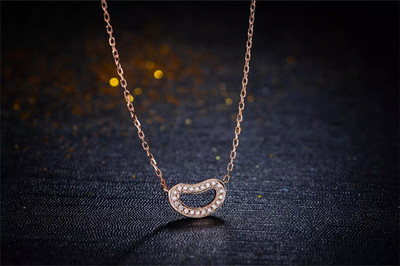 佐卡伊珠寶白18k金簡約時尚結婚定制鉆石吊墜 簡約中的永恒誓言